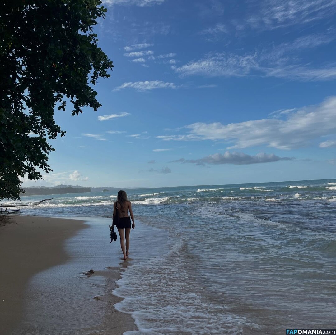 Freya Spiers / freyaspiers Nahý OnlyFans  Uniklá fotka #2