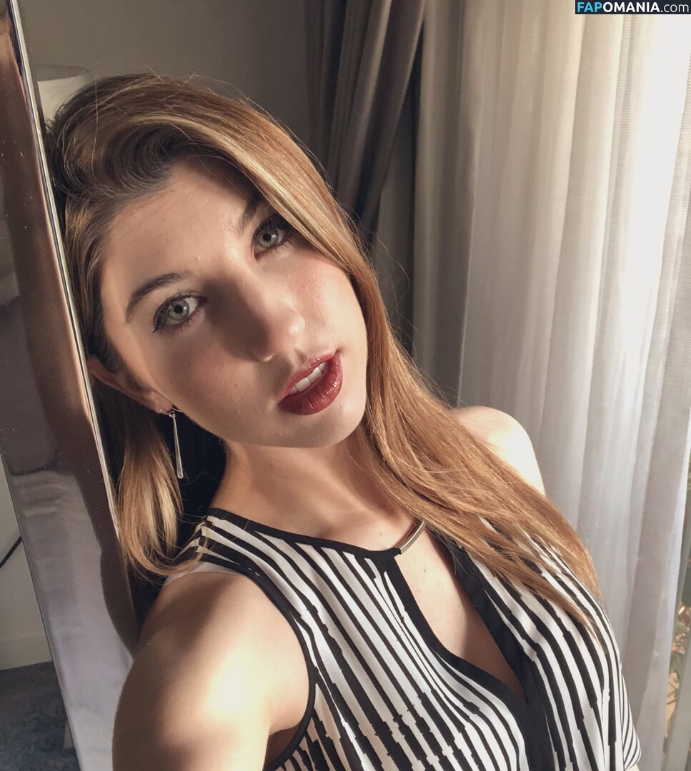 FrivolousFox ASMR / FrivviFox / frivvay Nahý OnlyFans  Uniklá fotka #151