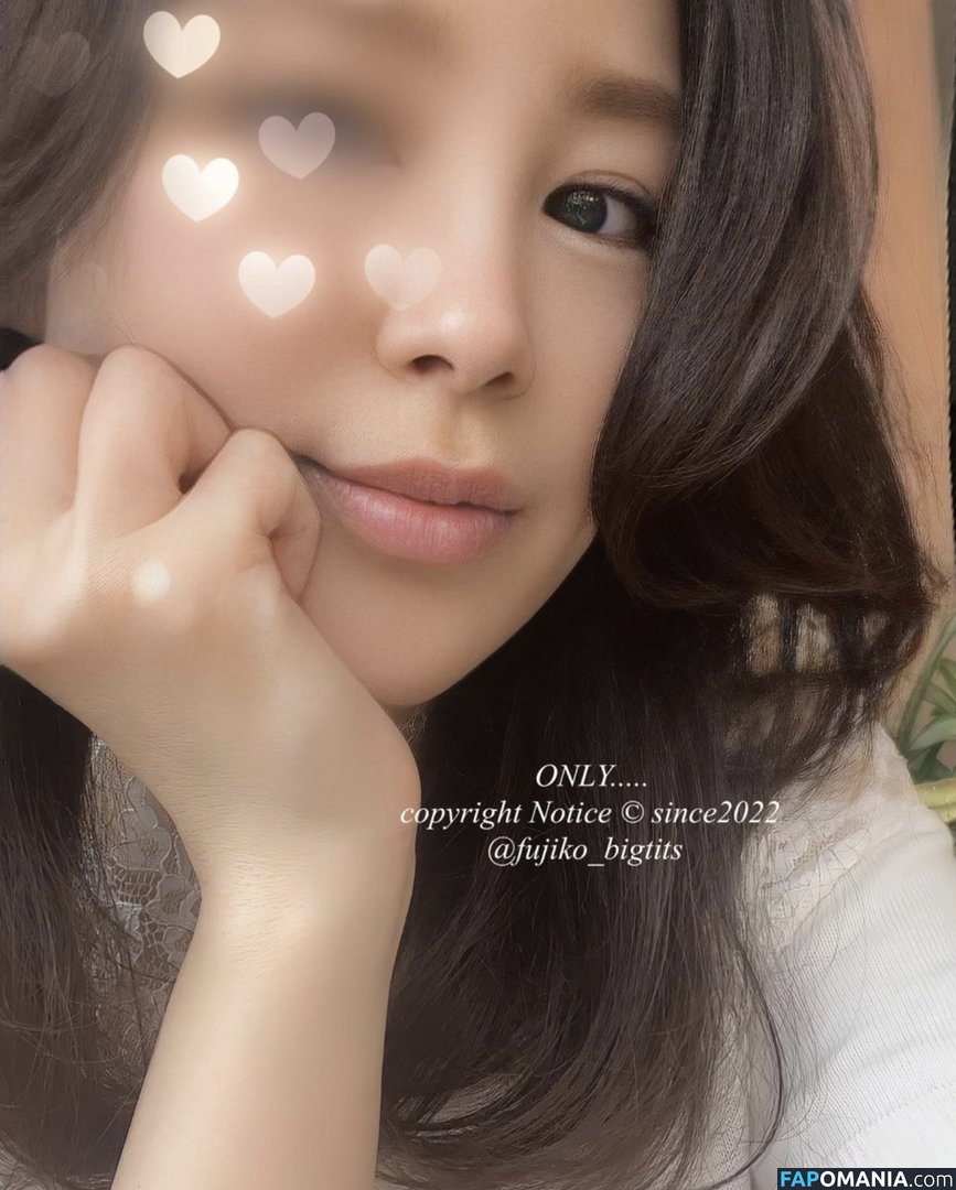 Fujiko.Hot / Fujiko_bigtits / ふじこ / むちむちIcup熟女 Nahý OnlyFans  Uniklá fotka #1