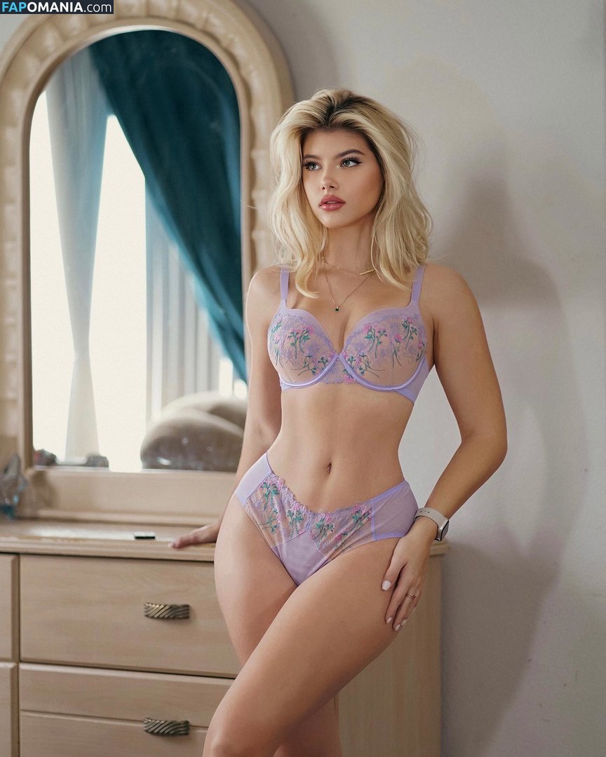 Gabi Champ / Gabi Ciamp / gabiciamp Nahý OnlyFans  Uniklá fotka #24