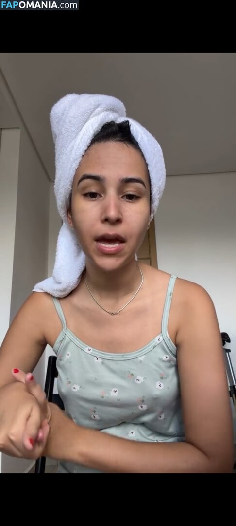 Gabi Goncalvis / gabigoncalvis Nahý OnlyFans  Uniklá fotka #3