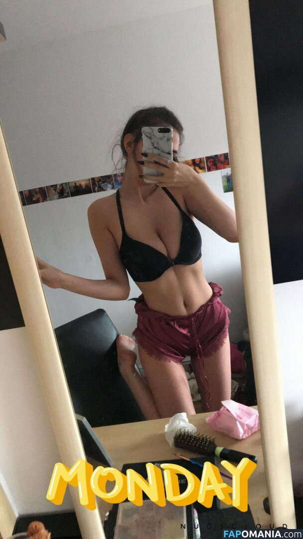 gem101 / justgemmal Nahý OnlyFans  Uniklá fotka #46