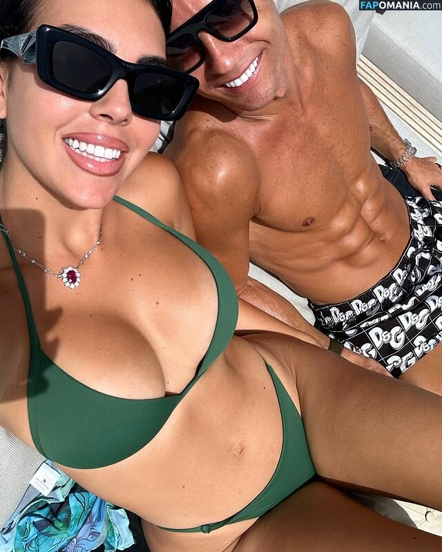 Georgina Rodriguez / georginagio Nahý OnlyFans  Uniklá fotka #1