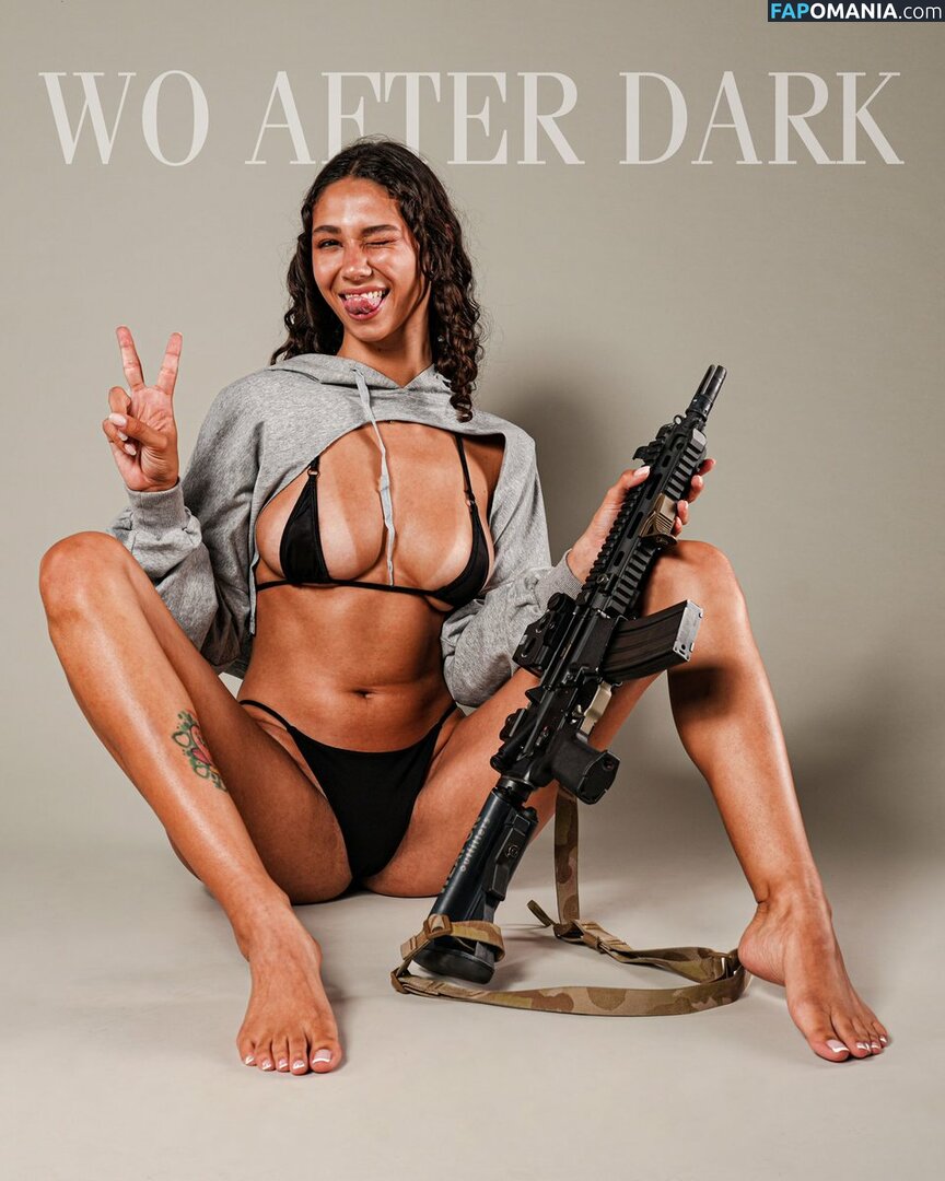 Firearms / Girls With Guns / mia.nicole.23 / wifi_diaries Nahý OnlyFans  Uniklá fotka #363