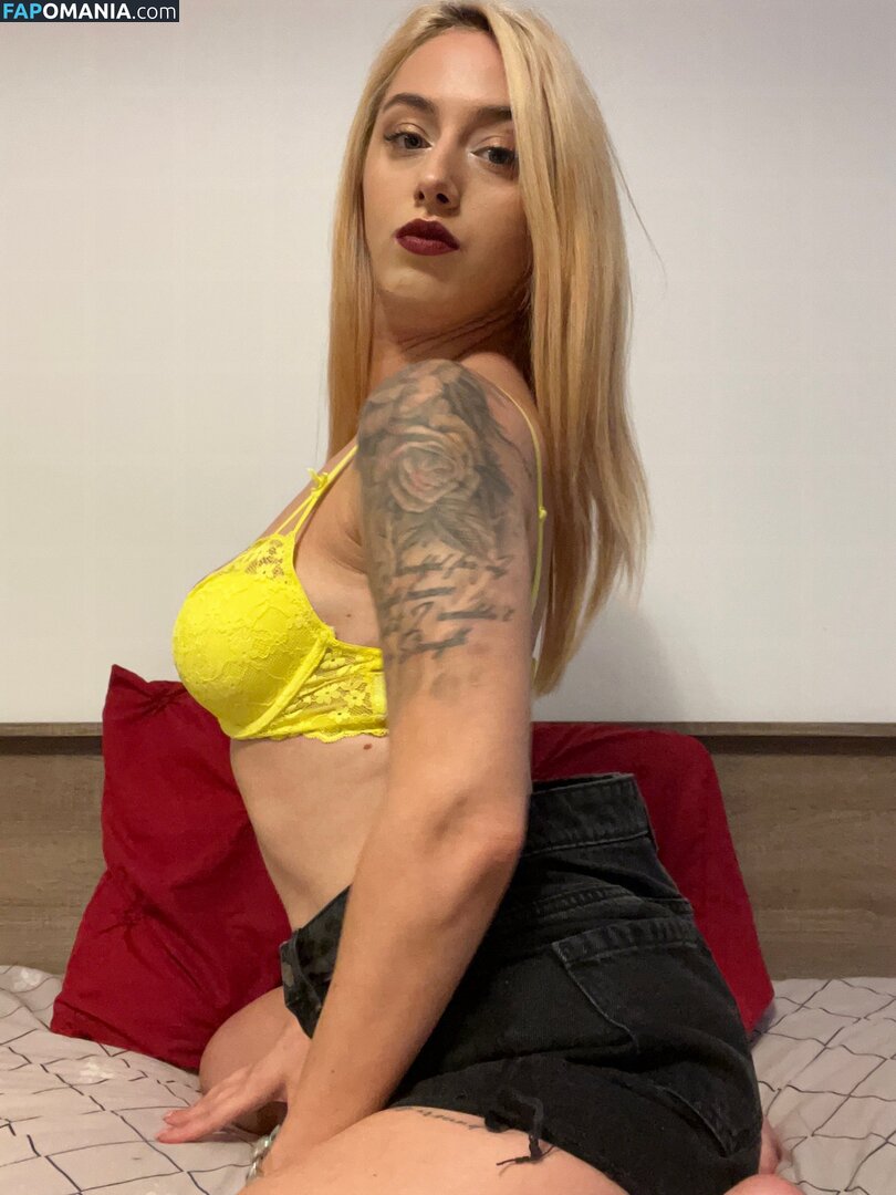 goddess-blaze Nahý OnlyFans  Uniklá fotka #12