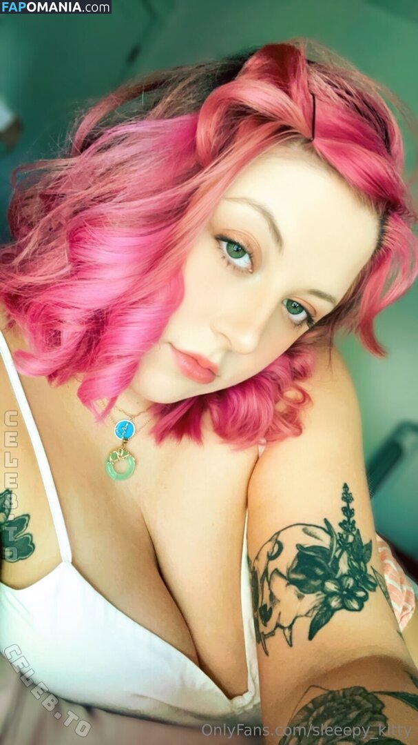 Goddess_sleepy / goddesssleepyy / https: / sleepyqtcat Nahý OnlyFans  Uniklá fotka #2