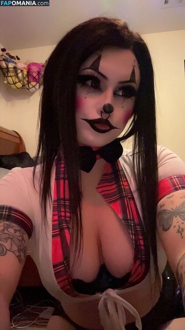 Gr4v3y4rdkandi3 / gr4v3y4rdkand13 / https: Nahý OnlyFans  Uniklá fotka #5