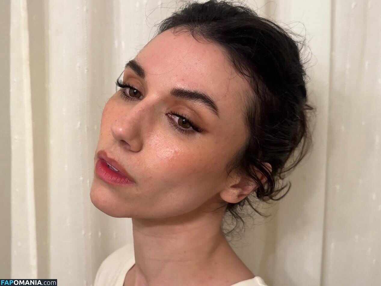 Fulton / Grace Caroline Currey / smoregrace Nahý OnlyFans  Uniklá fotka #260