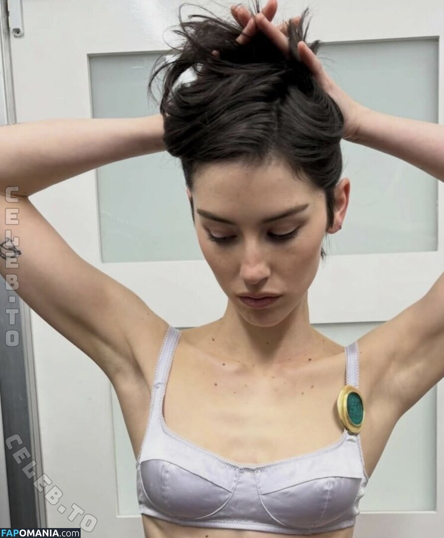 Gracie Abrams / gracieabrams / https: / tehegracietehe Nahý OnlyFans  Uniklá fotka #453