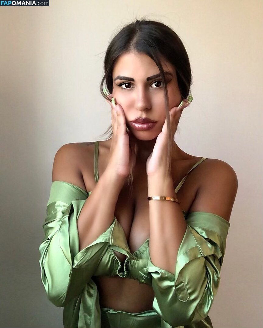 greeklatinagirl Nahý OnlyFans  Uniklá fotka #5