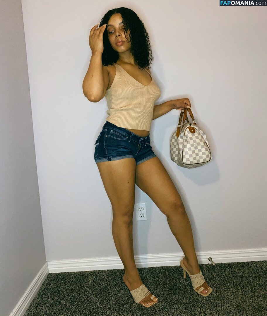 1guapunzel / Guapunzel / https: Nahý OnlyFans  Uniklá fotka #2