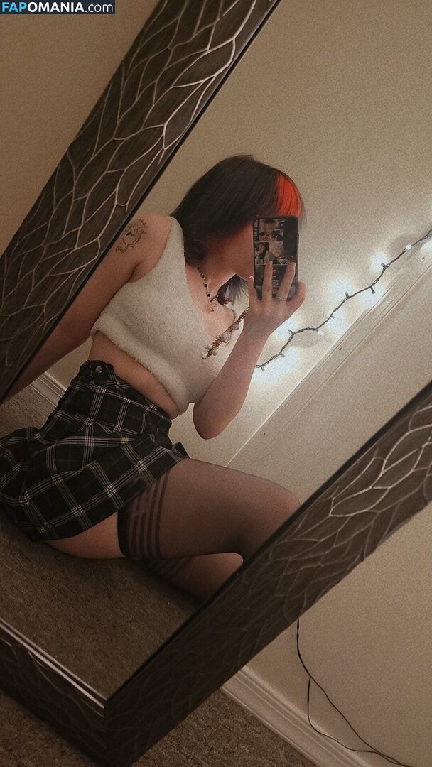 Guttzz / batg0re / cw / https: Nahý OnlyFans  Uniklá fotka #7