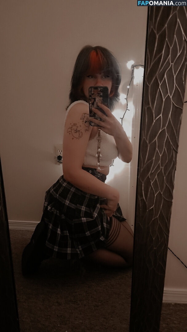 Guttzz / batg0re / cw / https: Nahý OnlyFans  Uniklá fotka #13