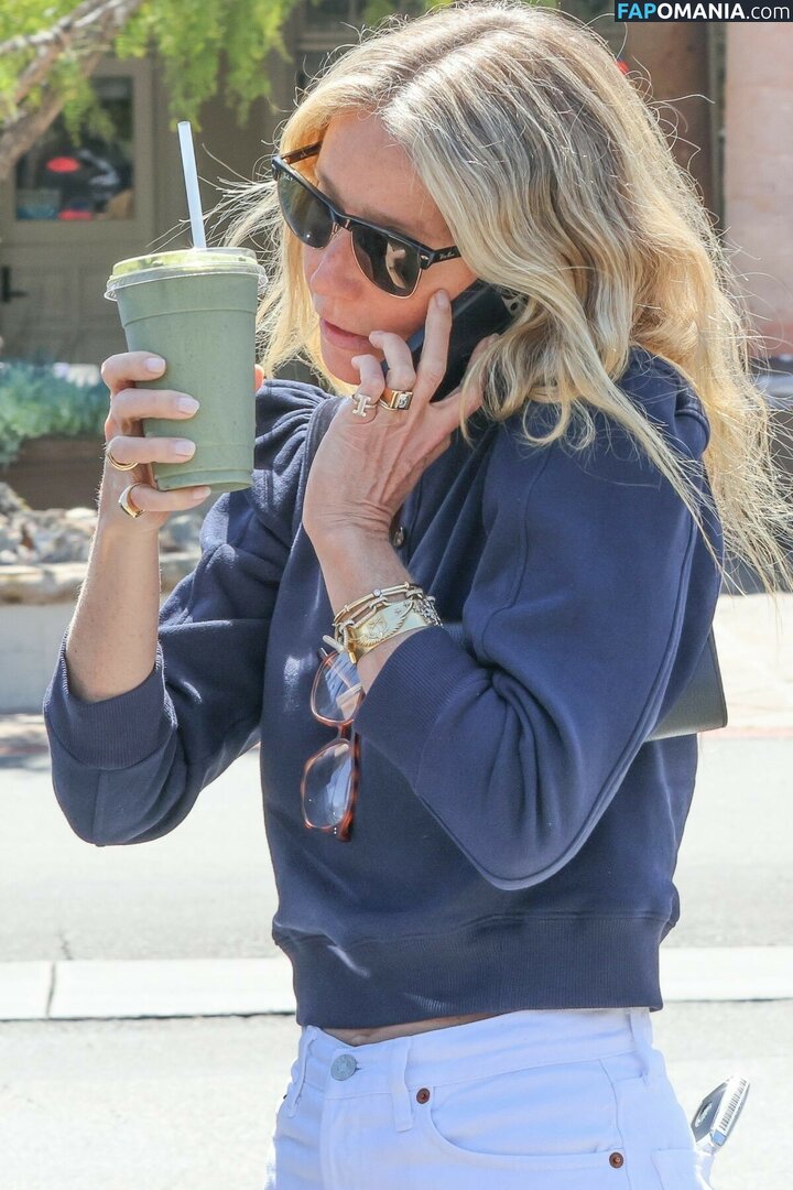 Gwyneth Paltrow / GwynethPaltrow Nahý OnlyFans  Uniklá fotka #5