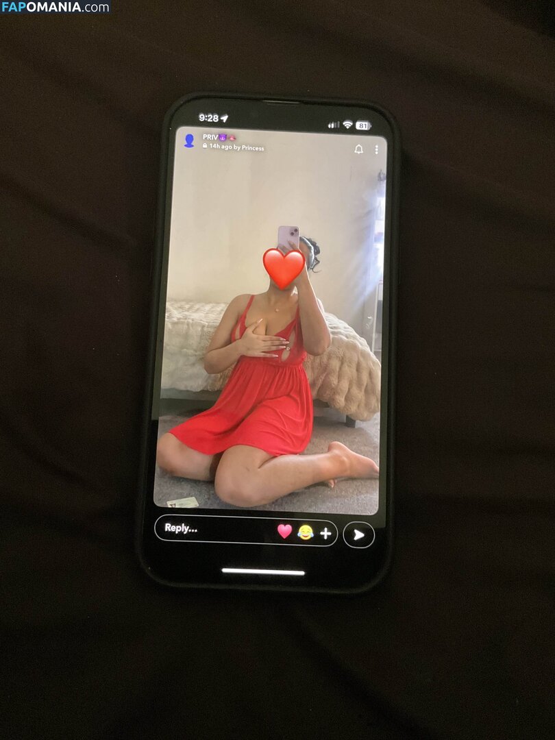 atiyyvh / h3llokitty4eva6 Nahý OnlyFans  Uniklá fotka #2