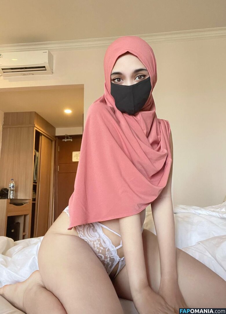  / CamillaReese / HabibtiSalma / HijabCamilla / nazley272 Nahý OnlyFans  Uniklá fotka #1