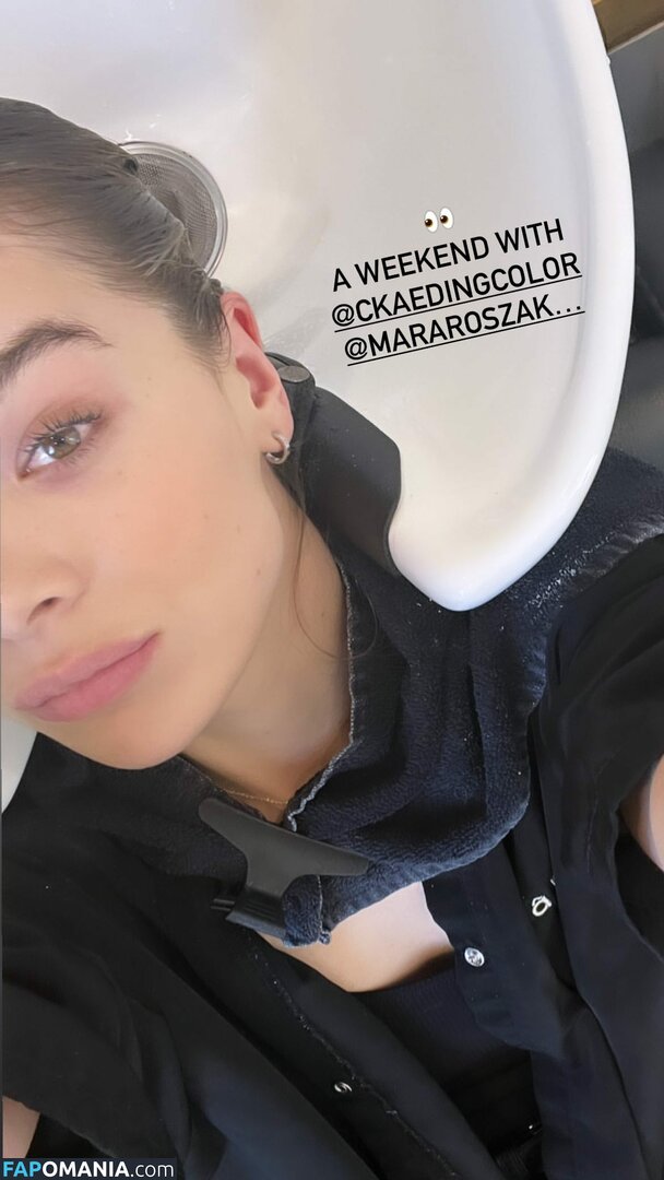 Hailee Steinfeld / haileesteinfeld / https: Nahý OnlyFans  Uniklá fotka #450