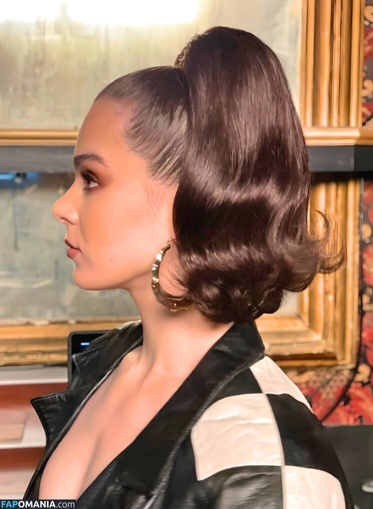 Hailee Steinfeld / haileesteinfeld / https: Nahý OnlyFans  Uniklá fotka #1564