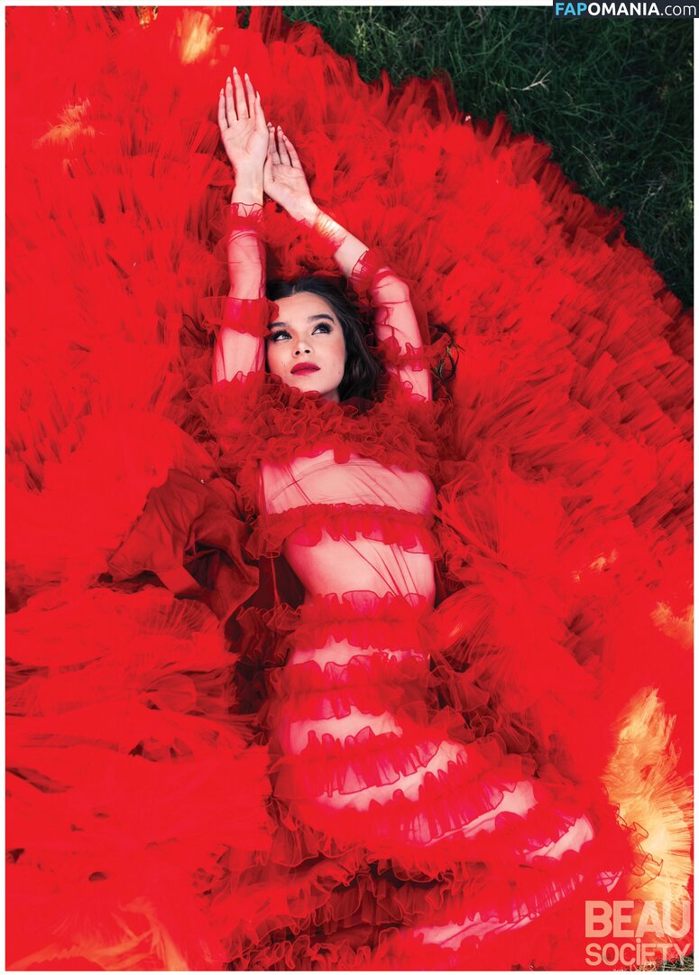 Hailee Steinfeld / haileesteinfeld Nahý OnlyFans  Uniklá fotka #1578