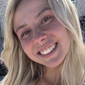 Hailey Welch (Hawk Tuhh Girl