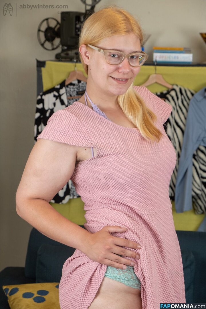 Hailey Winters Nahý OnlyFans  Uniklá fotka #10
