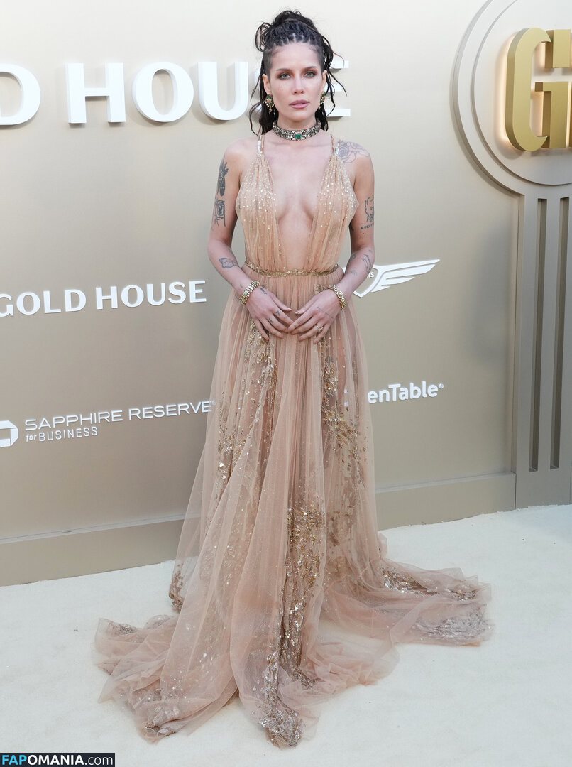 Halsey / https: / iamhalsey / yammahaaa Nahý OnlyFans  Uniklá fotka #17