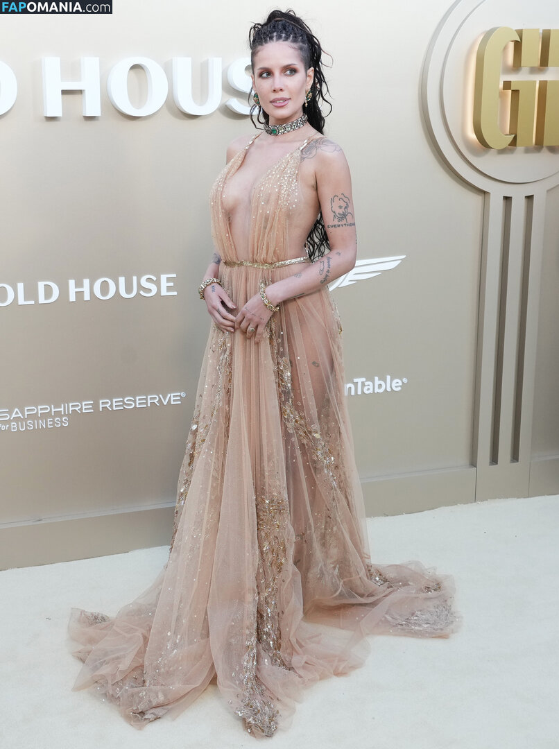 Halsey / https: / iamhalsey / yammahaaa Nahý OnlyFans  Uniklá fotka #20