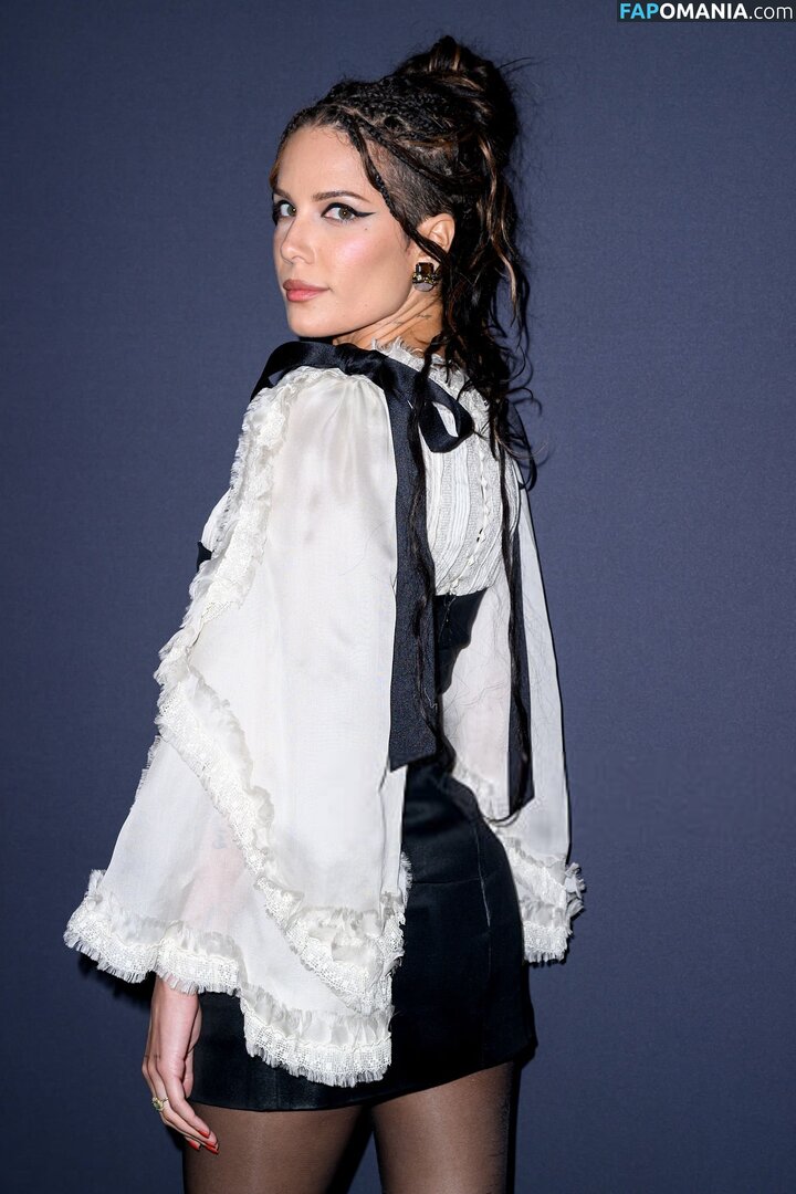 Halsey / https: / iamhalsey / yammahaaa Nahý OnlyFans  Uniklá fotka #31
