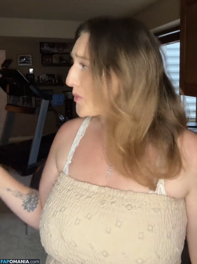 Hannah Brown / hannahbrown.mp3 Nahý OnlyFans  Uniklá fotka #4