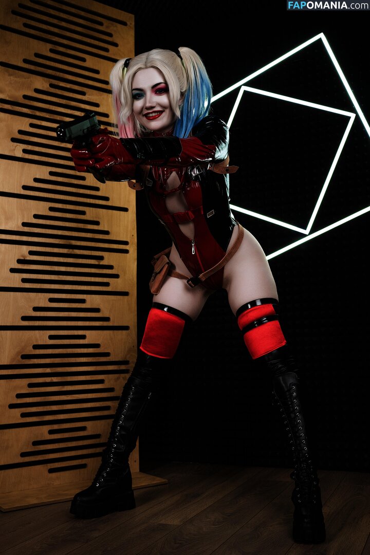 Harley Quinn Cosplay Nahý OnlyFans  Uniklá fotka #14