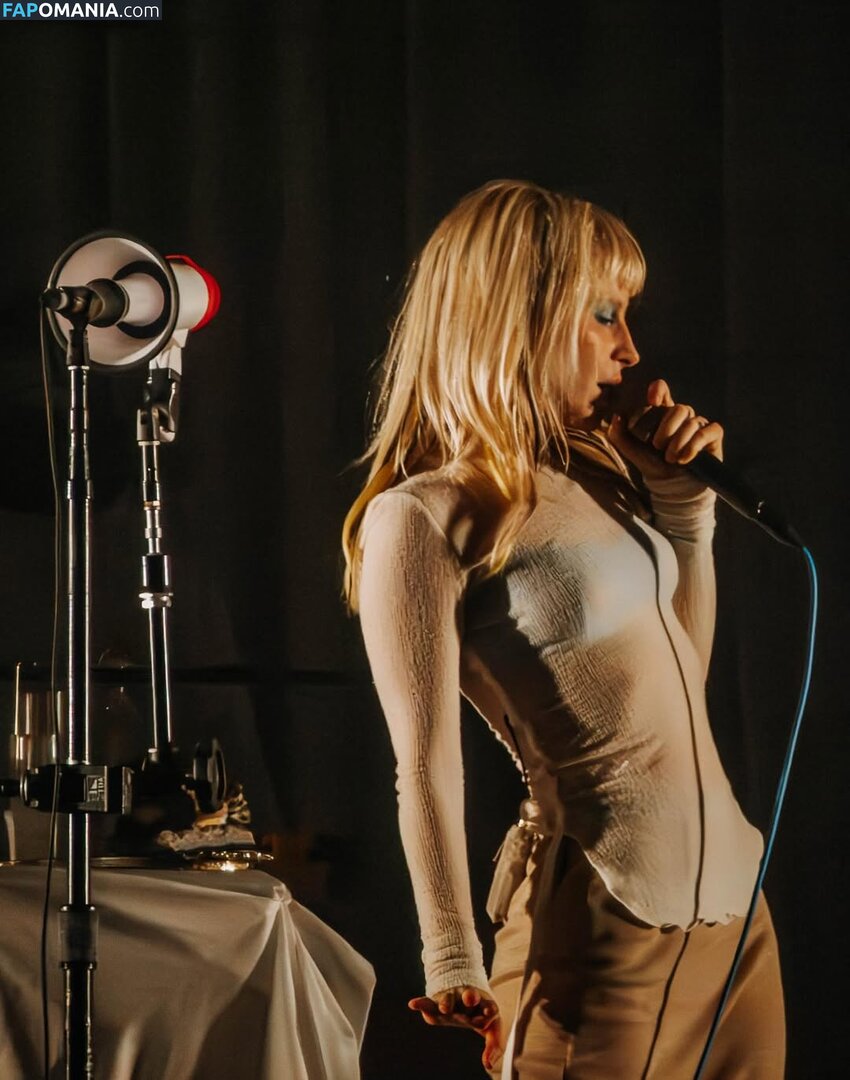 Hayley Williams / meepyfreepy / yelyahwilliams Nahý OnlyFans  Uniklá fotka #83