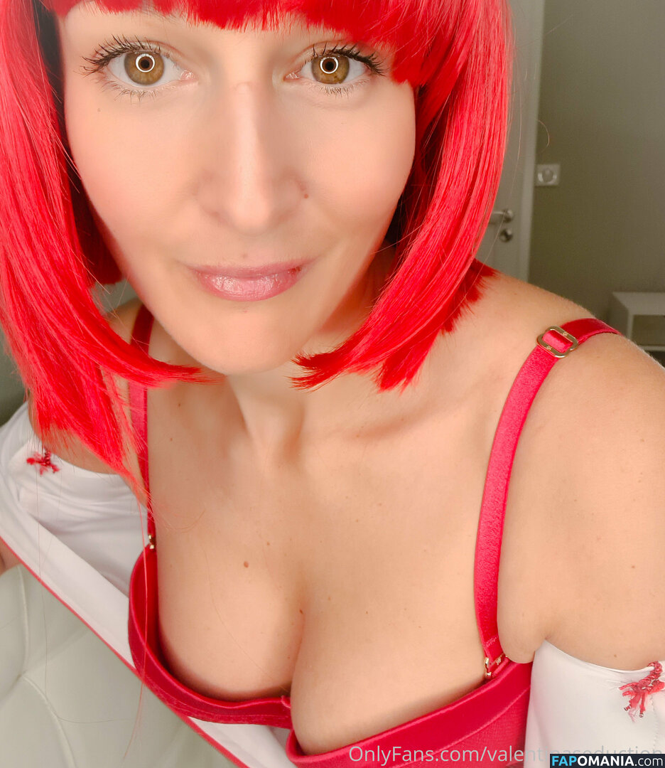 La_mode_d_helena / hd.of.femininity / hd.of.feminity / valentinaseduction Nahý OnlyFans  Uniklá fotka #481