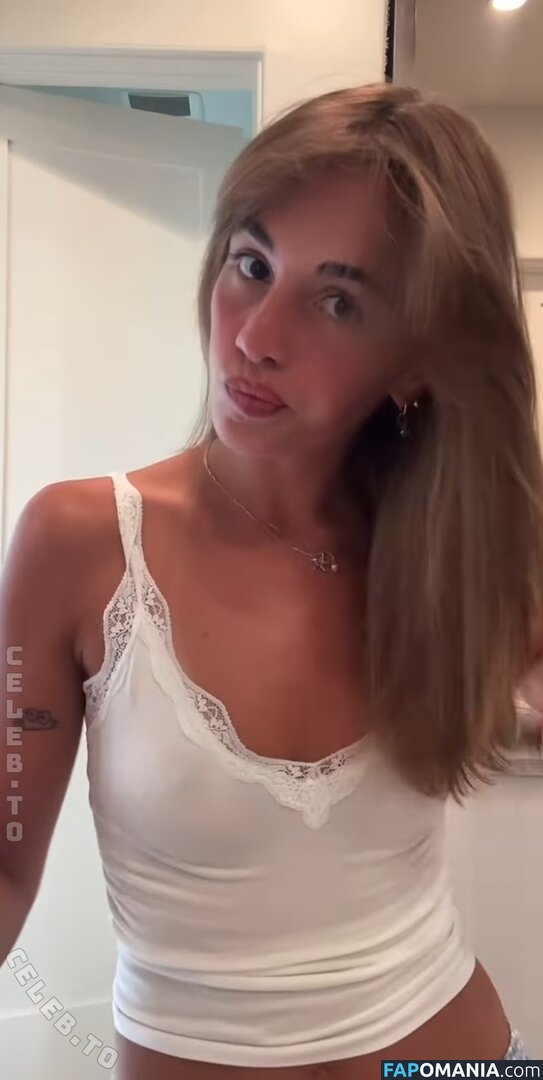 Helena Beckmann / helenabeckmann / helenabeckmannnun Nahý OnlyFans  Uniklá fotka #11