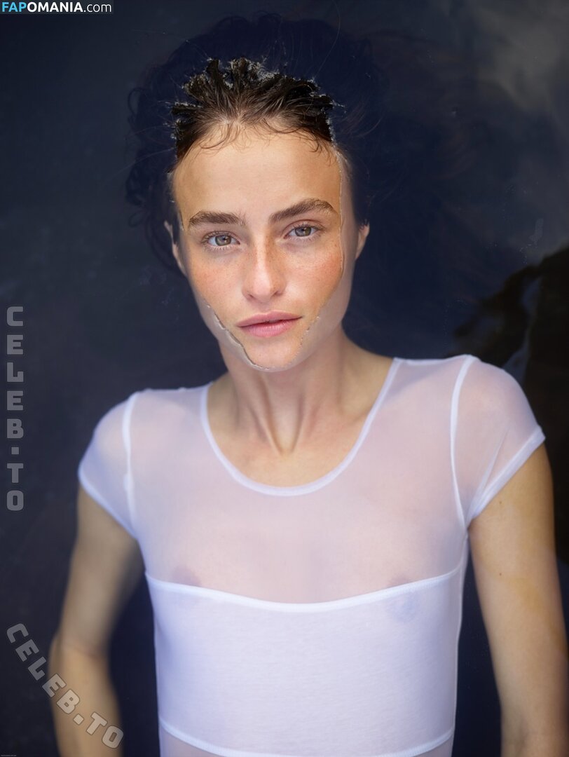 Helena Hall / hellehall Nahý OnlyFans  Uniklá fotka #35