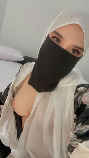 Hijab Camilla