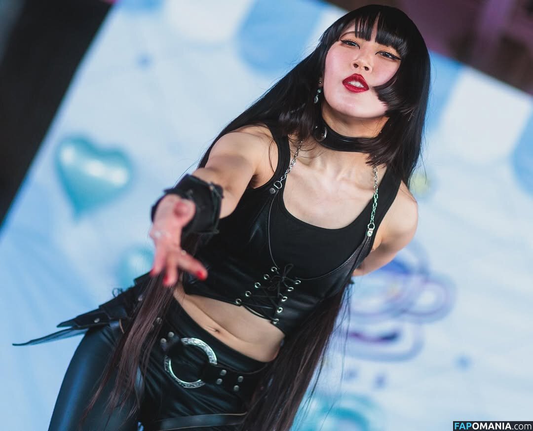 Himari Tsukishiro / himari_tsuki / 月城ひまり Nahý OnlyFans  Uniklá fotka #3