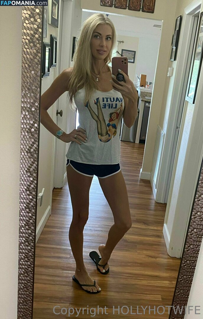 HollyHotwife / hollyhotwifejones Nahý OnlyFans  Uniklá fotka #13