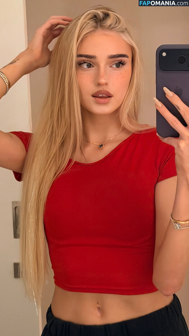 HoneyPuu / HoneyPuu_ / https: Nahý OnlyFans  Uniklá fotka #2