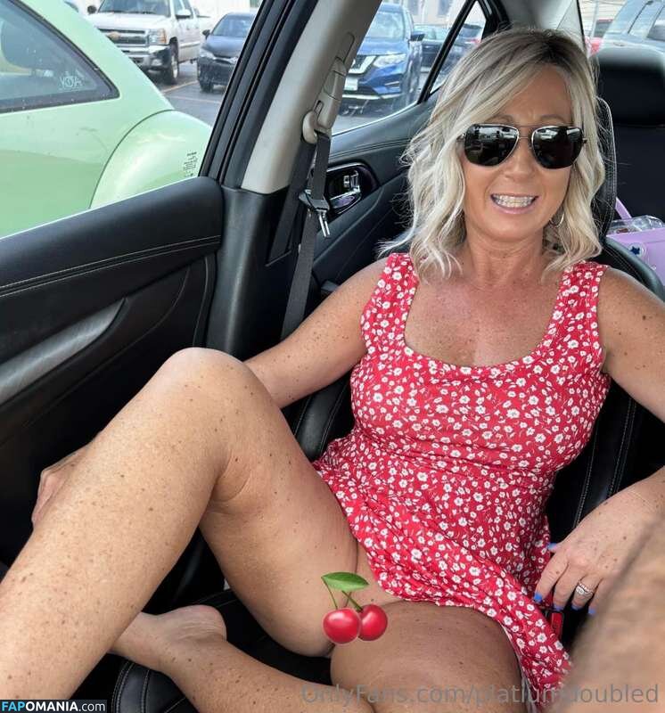 HotMom / bluegrasspeach Nahý OnlyFans  Uniklá fotka #5