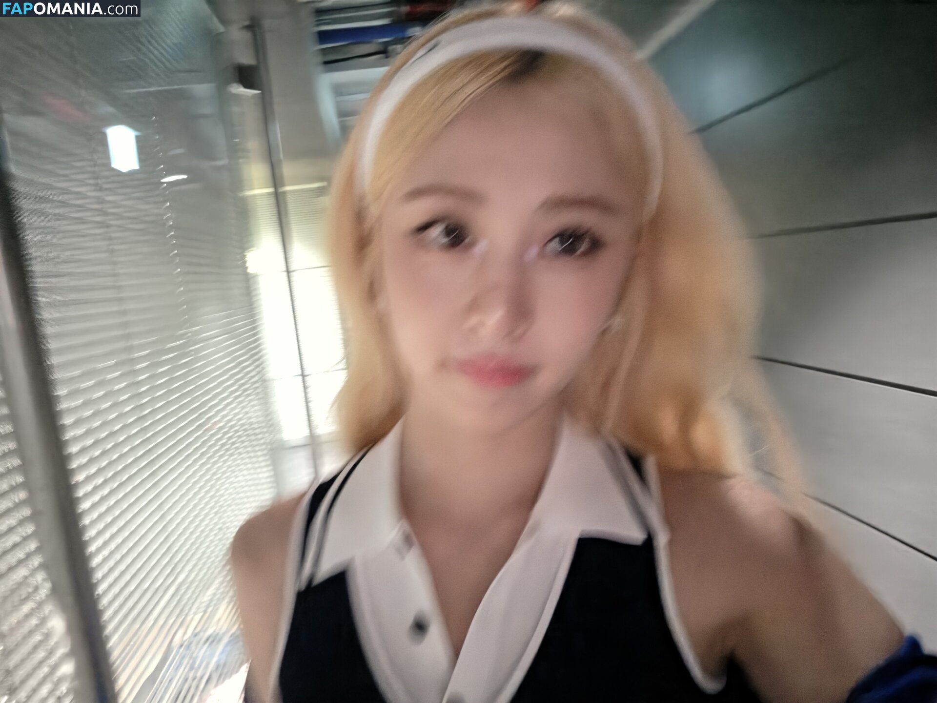 Huh Yunjin 허윤진 / LESSERAFIM / jenaissante Nahý OnlyFans  Uniklá fotka #2