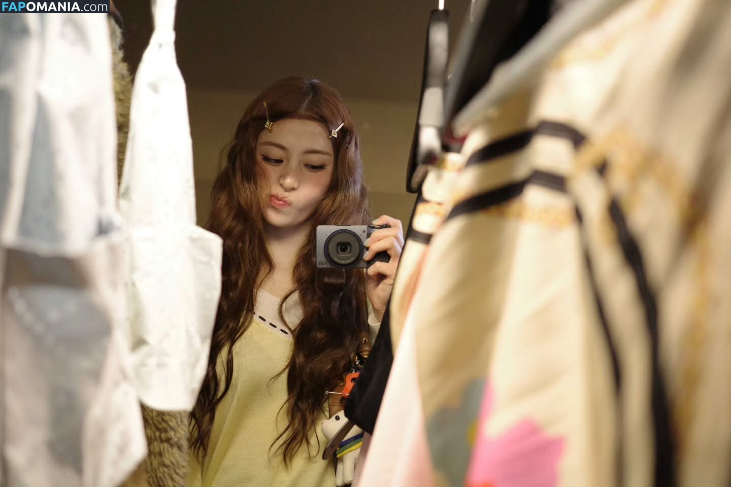 Huh Yunjin 허윤진 / LESSERAFIM / jenaissante Nahý OnlyFans  Uniklá fotka #92