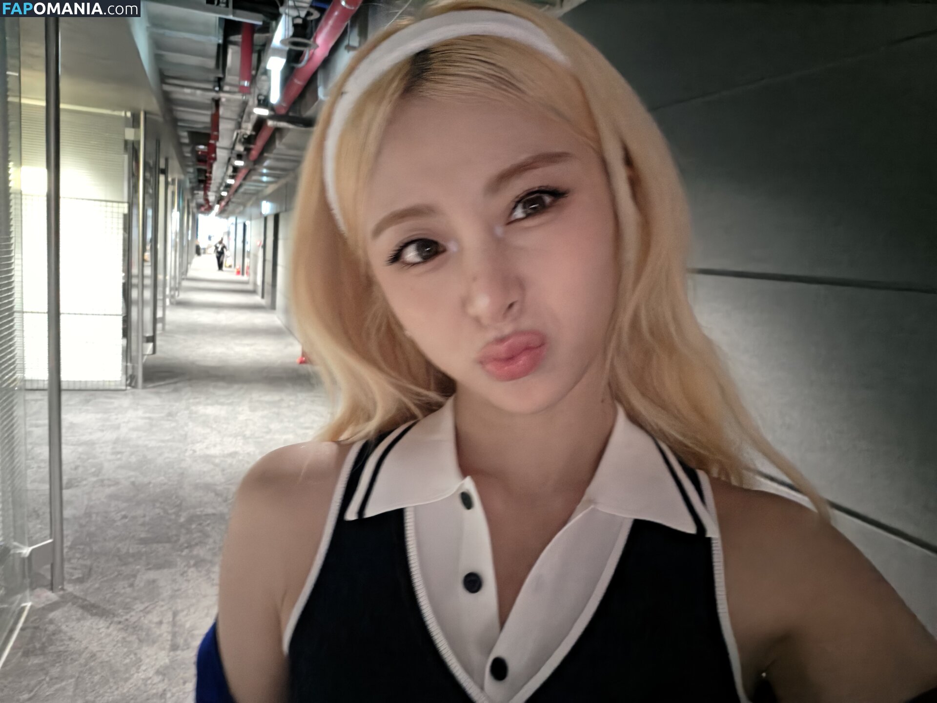 Huh Yunjin 허윤진 / LESSERAFIM / jenaissante Nahý OnlyFans  Uniklá fotka #125