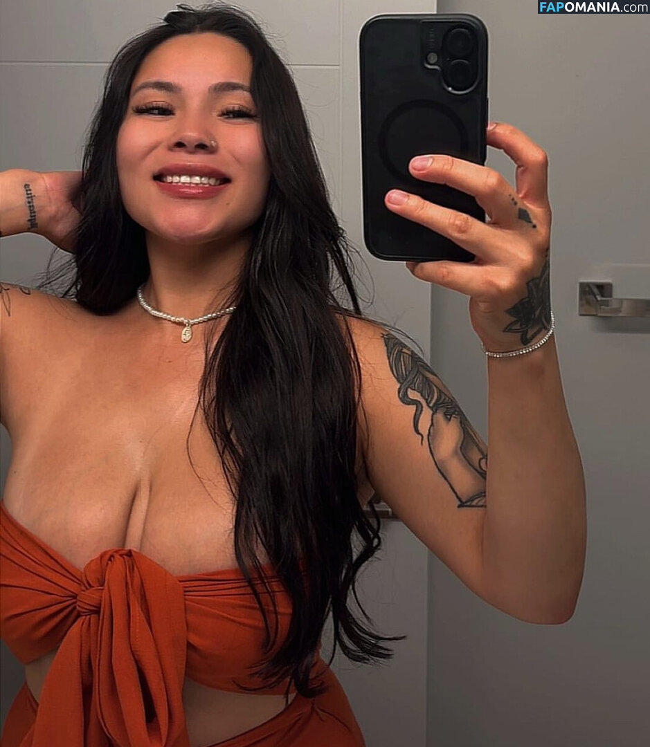 Hvvrmonyy / https: Nahý OnlyFans  Uniklá fotka #2