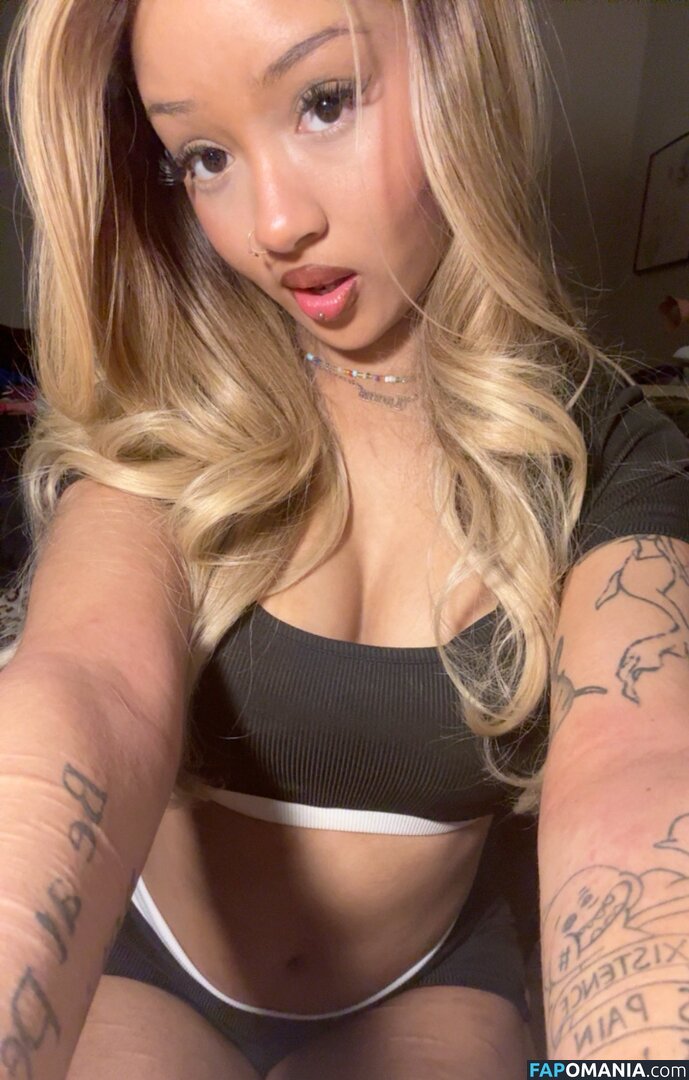https: / ickysisterr / revoltingsister Nahý OnlyFans  Uniklá fotka #12