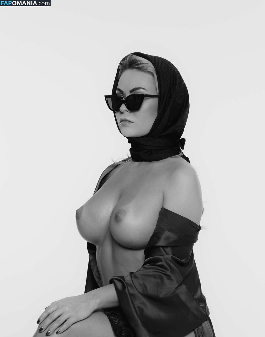 Iida Palosaari / Iidazsofia Nahý OnlyFans  Uniklá fotka #45