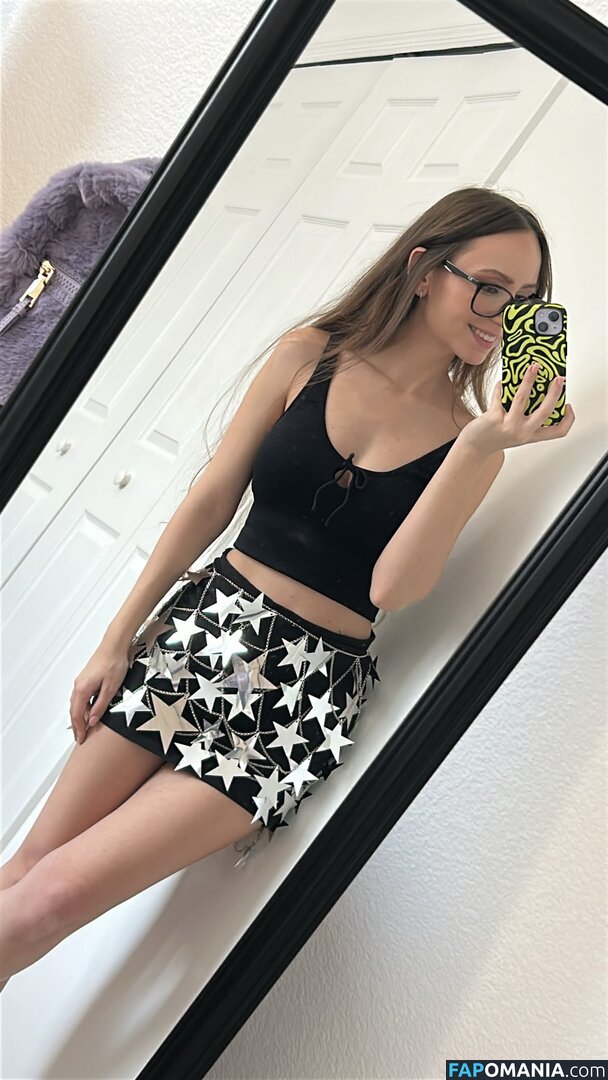 iiiZwerg Nahý OnlyFans  Uniklá fotka #9