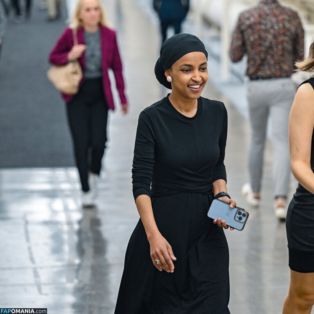 Ilhan Omar Nahý OnlyFans  Uniklá fotka #4
