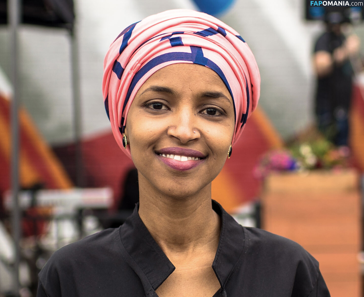 Ilhan Omar Nahý OnlyFans  Uniklá fotka #7