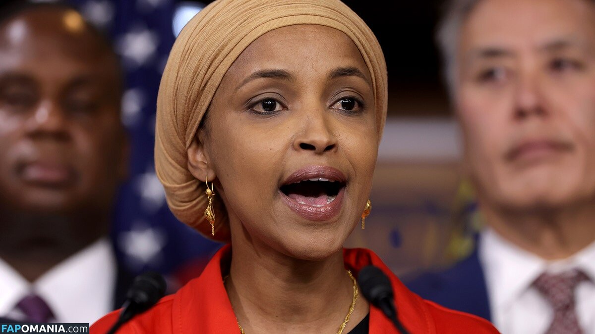 Ilhan Omar Nahý OnlyFans  Uniklá fotka #9