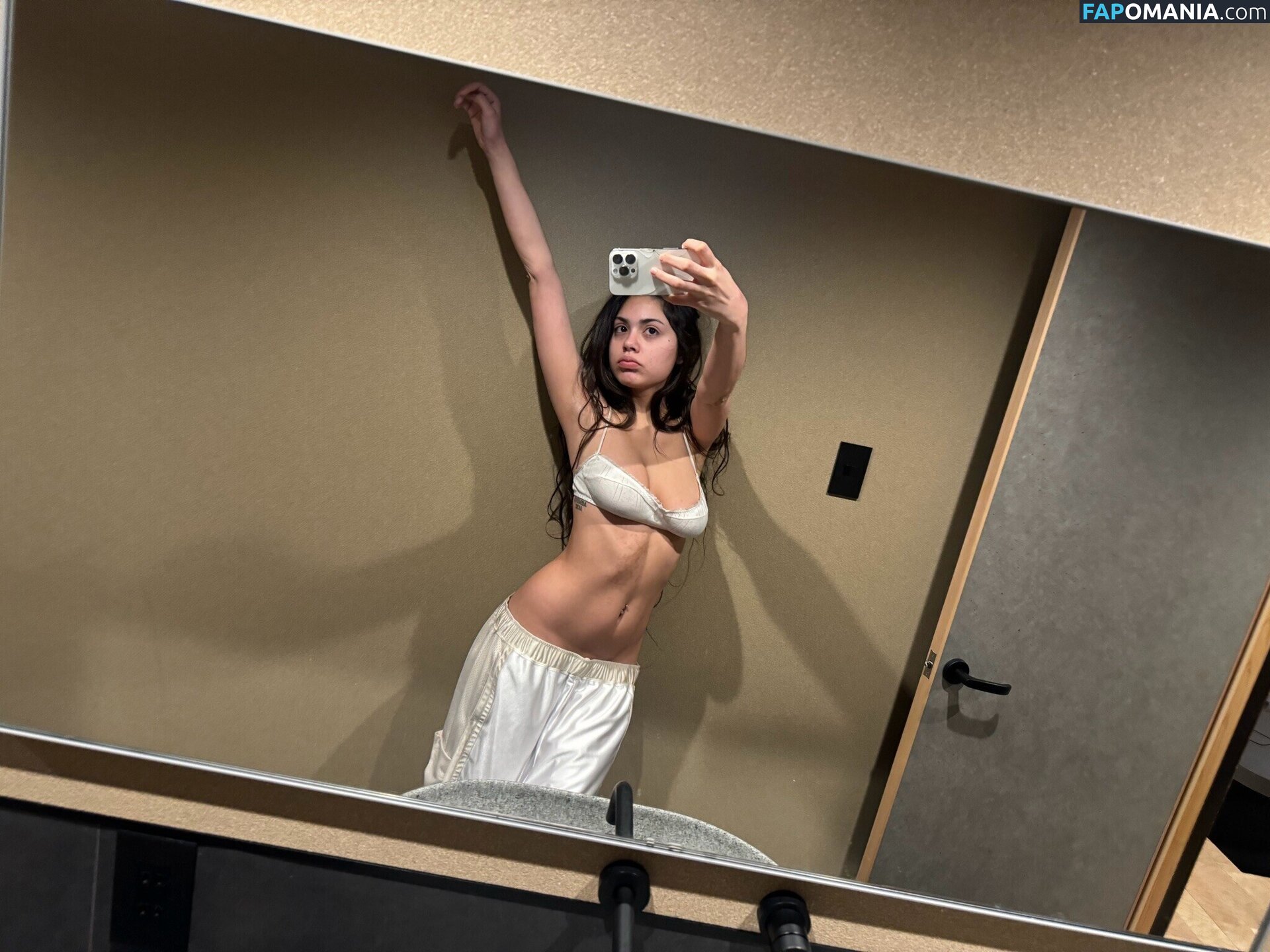 iluvmethemost / joselynalexandraaa Nahý OnlyFans  Uniklá fotka #12